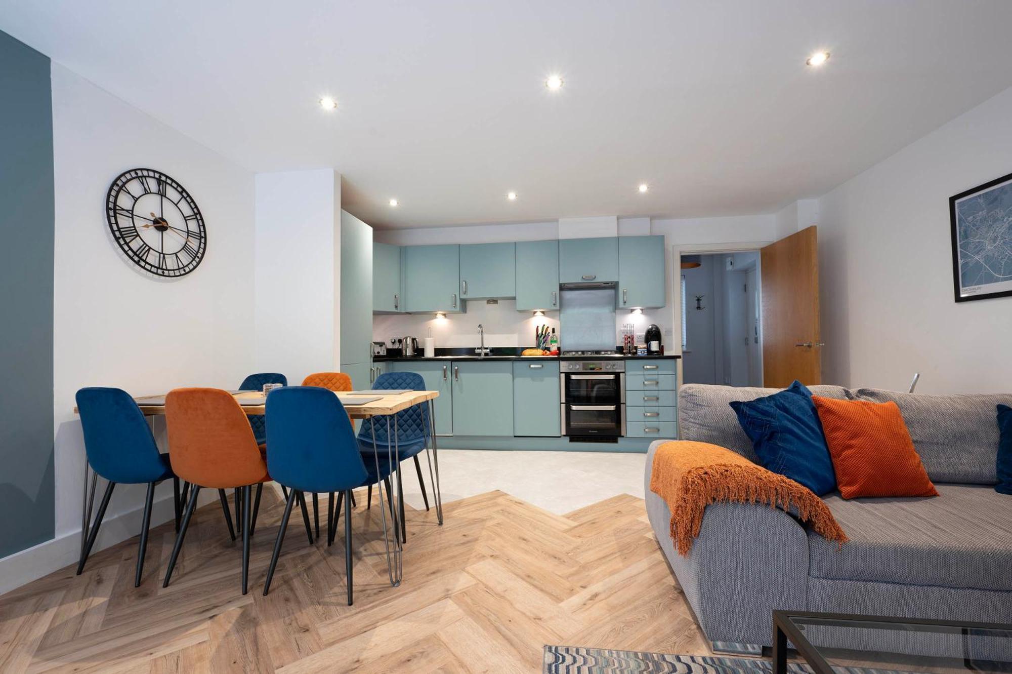 The Chaucer - Modern 3 Bed Home With Parking Close To City Centre كانتربيري المظهر الخارجي الصورة
